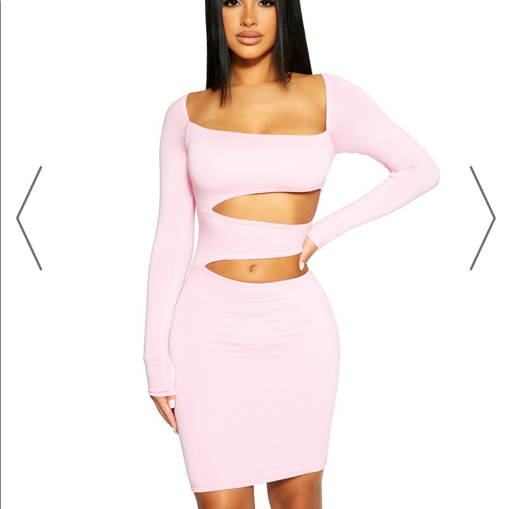 NWT NAKED WARDROBE EXTRA CUT OFF.
SHOULDER DRESS Size S